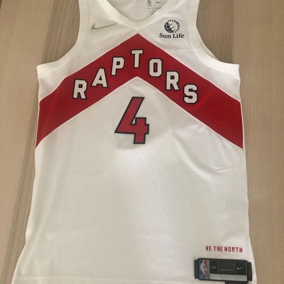 Official Scottie Barnes Raptors jersey - Picture 2 of 13